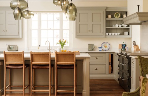 Stoke Gabriel Cottage | SANDRIDGE BARTON, family friendly, with pool in Stoke Gabriel