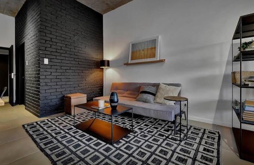 Sandown Apartment | Sandton Luxury Suite