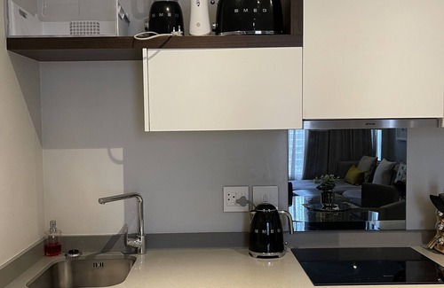 Greater Johannesburg Metropolitan Area Apartment | Sandton Smart Apartment Fourteen