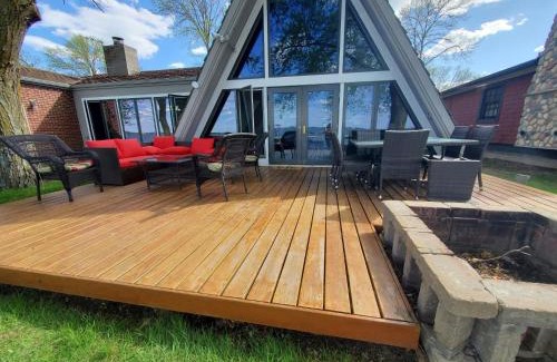 Spirit Lake Villa | Sandy Beach Retreat on Big Spirit Lake