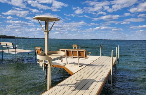 Spirit Lake Villa | Sandy Beach Retreat on Big Spirit Lake