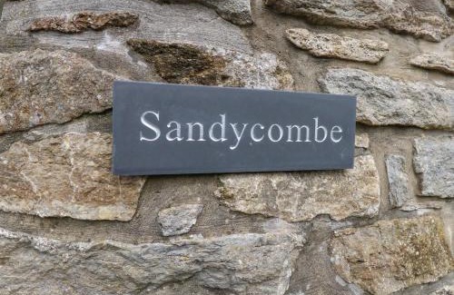 West Bay House | Sandy Combe