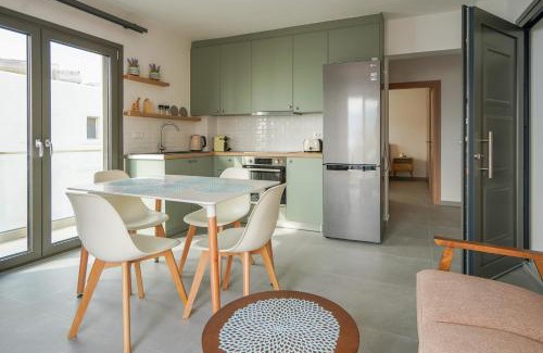 Kardamena Apartment | Sandy feet relax suite