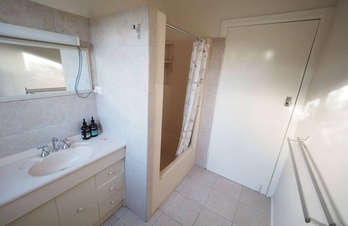 Sandy Point House | Sandy Point Holiday House