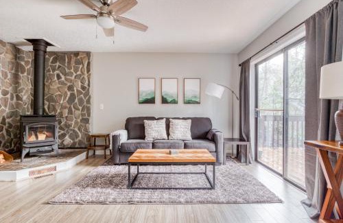 Mount Hood Village House | Sandy River Serenade