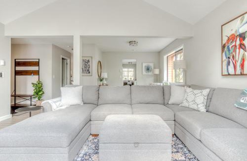 Mount Hood Village House | Sandy River Serenade