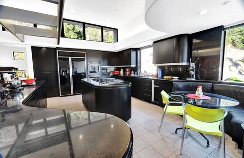 Santa Monica Canyon House | Santa Monica Canyon Views Balconies Walk 2 Beach Home Theater