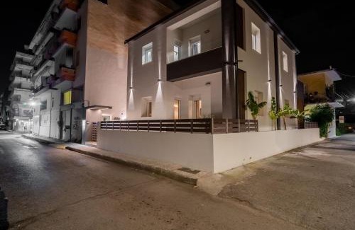 Kalamata Apartment | Santa Rosa Apartments