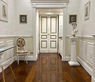 Oltrarno Apartment | Santo Spirito Suite