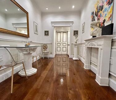 Oltrarno Apartment | Santo Spirito Suite