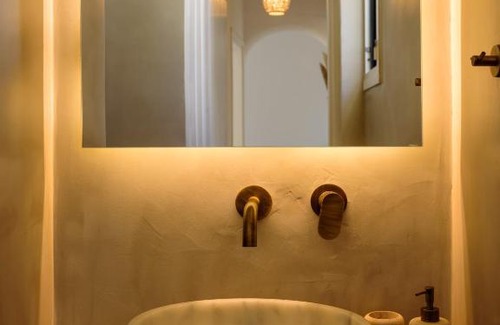 Exo Gialos House | Santorini C Villa