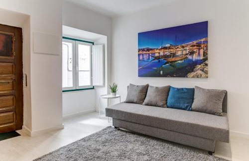 Santos Apartment | Santos Classic by Homing