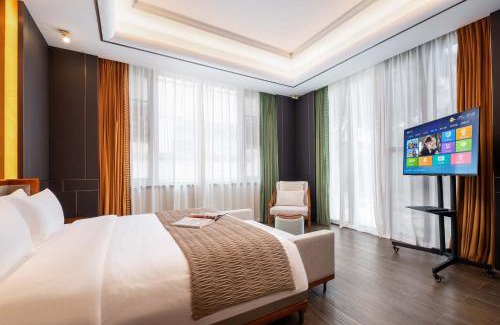 Haitang District Hotel | Sanya Haitang Bay Renguan Sea View Pool Villa (Water World Duty Free City Store)