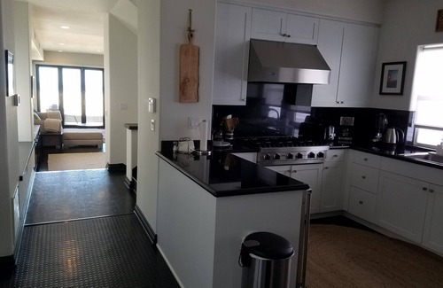 Venice House | Sapphine Sunset Beach Front Home