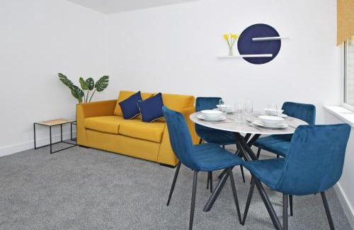 Crewe Apartment | Sapphire Apartments by YourStays - Luxury 2 Bedroom Apartments in Crewe