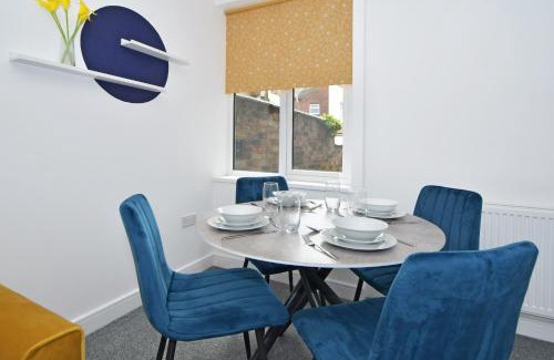 Crewe Apartment | Sapphire Apartments by YourStays - Luxury 2 Bedroom Apartments in Crewe