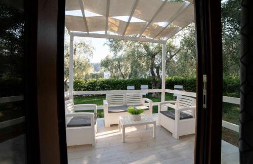 Mattinata House | saracena Holiday Home with Beach and Swimming Pool