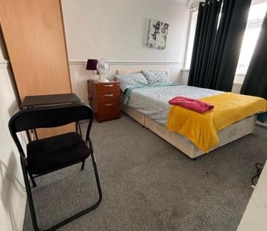 South Hornchurch Apartment | Sariyu place