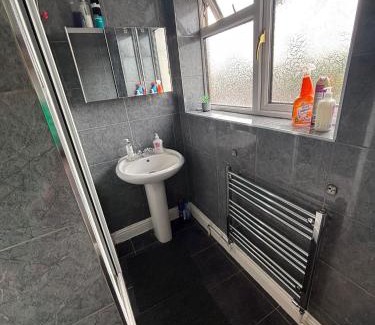 South Hornchurch Apartment | Sariyu place