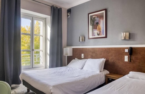 Quartier Administrations Hotel | Sarl Hotel Cesar