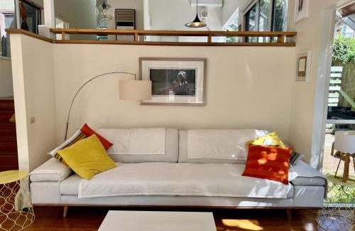 Sassafras House | Sassafras Treehouse Private home in the Dandenong Ranges, Victoria