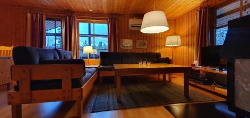 Lofsdalen House | Sauna | Wi-Fi | Terrace | Wood stove | Cable TV