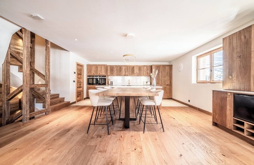 Les Gets Ski Chalet | Savanna - Elegant Chalet in Les Gets