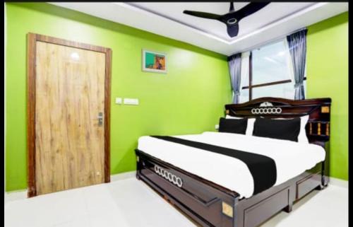 Warangal Hotel | Savoygrandluxuryrooms