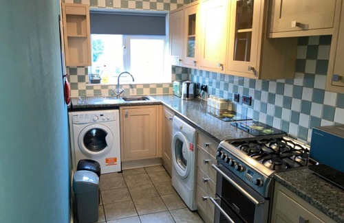 Burgess Hill Apartment | Sawyers Lodge