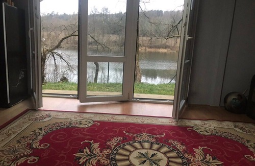 Tynec nad Sazavou Cottage | Sazava River Cottage With Boating Experience