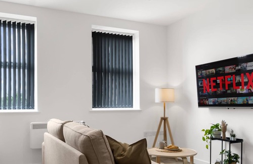 Balsall Common Apartment | SCA- Arden Apartment 6 (Sleeps 3) Free Parking