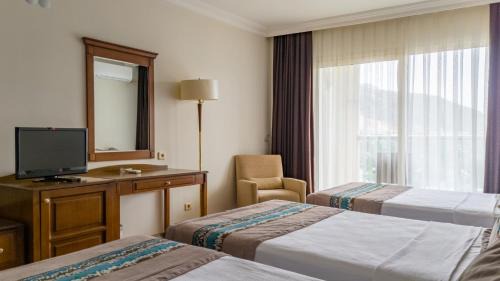 Kusadasi Hotel | Scala Nuova Beach Hotel