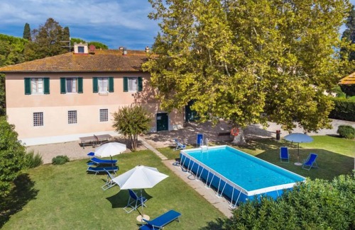 San Miniato House | Scaletta + GIrasole by Interhome