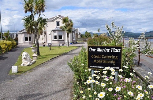 Rothesay Apartment | Scalpsie Bay Apartment sleeps 3 with sea views.