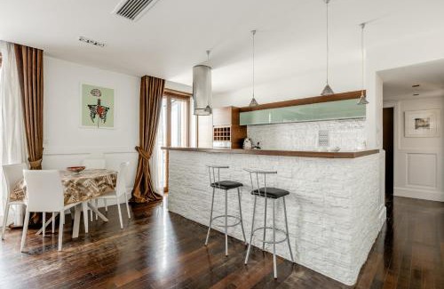Naples City Centre Apartment | Scaramantico Apartment