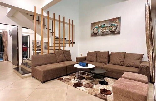 Tungarli Villa | Scarlet By Stellar Stays