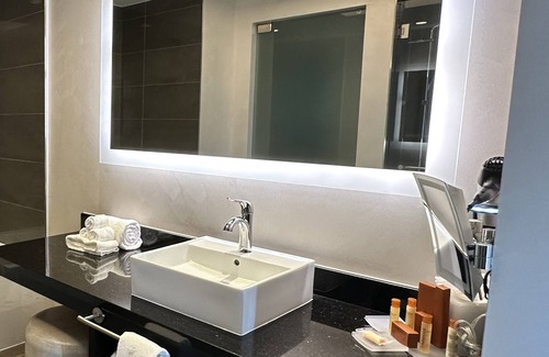 D'Iberville Hotel | Scarlet Pearl Casino Resort