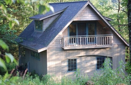 Fennimore Cabin | Scenic Luxury Cabin, Secluded Woods, Blue Ribbon Trout Stream