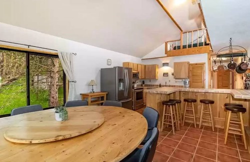 Angel Fire House | Scenic retreat with hot tub, view, and ski & bike trail access. Pet friendly!