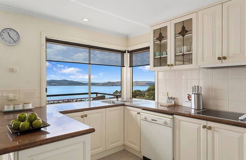 Sandy Bay House | Scenic Sandy Bay - Three Bedroom House, Sleeps 6