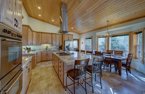 Leadville House | Scenic Solitude! LUXURIOUS Retreat!-Close to Ski Cooper