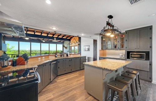 Canyon Lake House | Scenic Views | Pickleball, Pool, Hot Tub, Gameroom