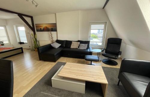 Nord-Mitte Apartment | Schöne einfache zentrale Ferienwohnung über den Dächern der Stadt
