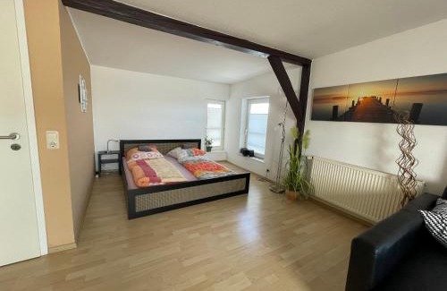 Nord-Mitte Apartment | Schöne einfache zentrale Ferienwohnung über den Dächern der Stadt