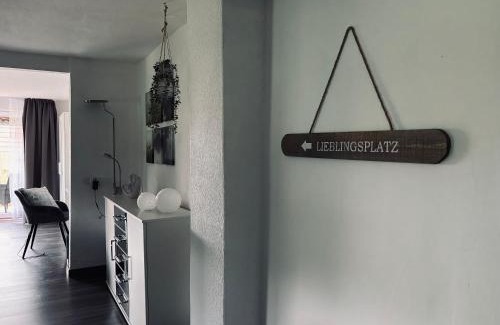 Bad Salzuflen Apartment | Schöne Ferienwohnung mit Balkon