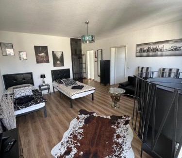 Marienthal Ost Apartment | Schöne Wohnung mit 2 Einzelbetten - WLAN - Netflix - 5min zum Bahnhof