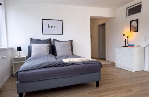 Innenstadt Apartment | Schöne zentrale Ferienwohnung mit Parkplatz