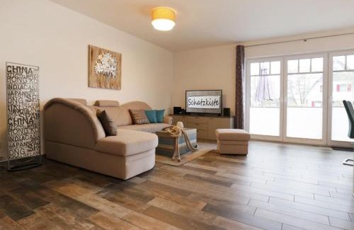 Tarnewitz House | Schatzkiste Reetdachhaus