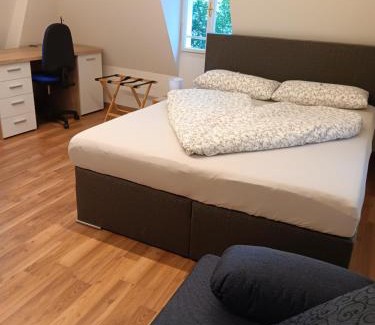 Eisenstadt Apartment | Schloss-Appartements