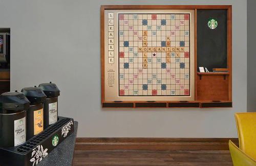 Morgantown Hotel | Scholar Morgantown, Tapestry Collection by Hilton